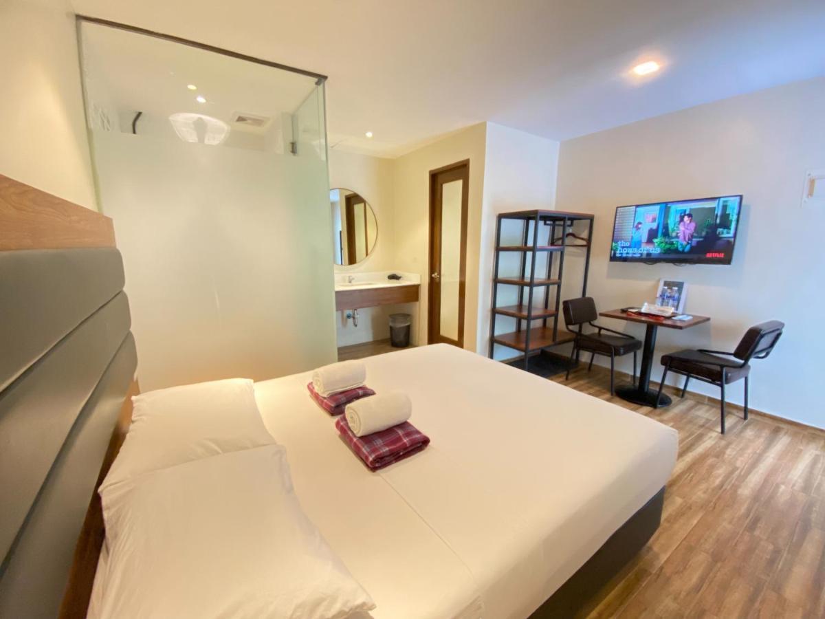The Hub District Garden Suites Pasay Eksteriør billede