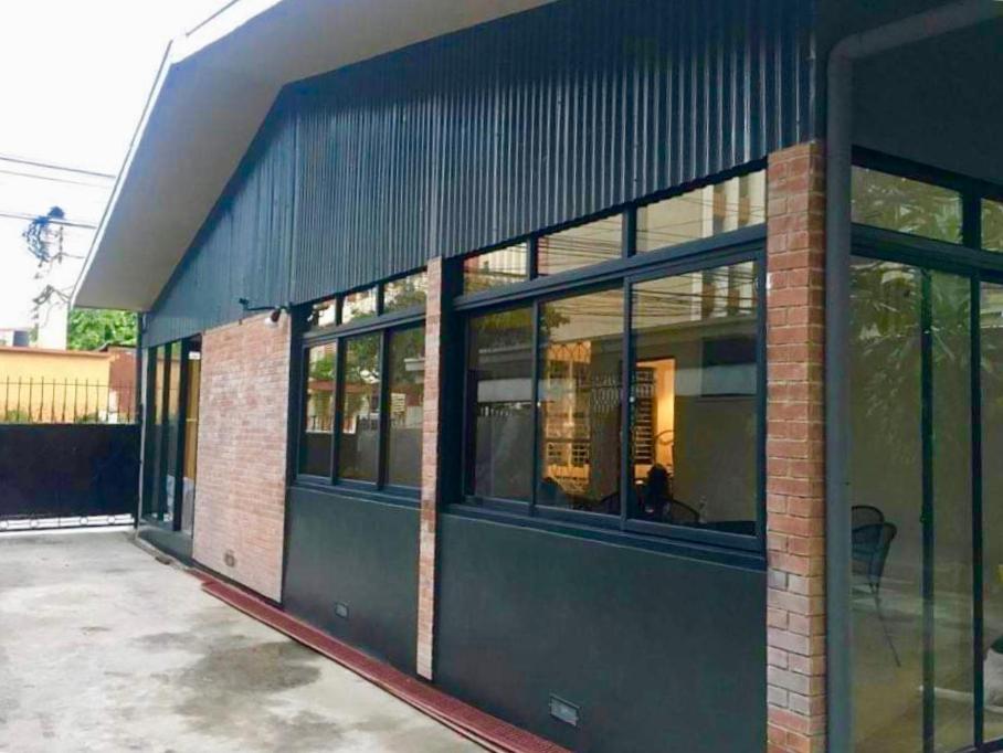 The Hub District Garden Suites Pasay Eksteriør billede